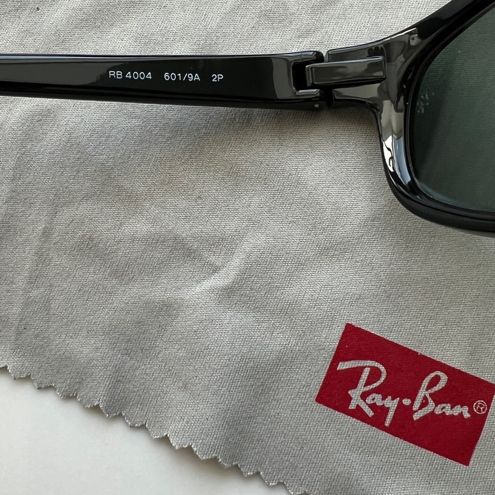Ray-Ban Glossy Black Sunglasses - Picture 3 of 9